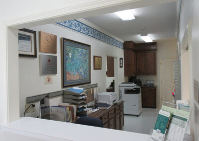 Iris Surgery Center - Lobby Office - View 2