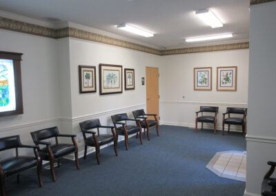 Iris Surgery Center - Lobby Office - View 3
