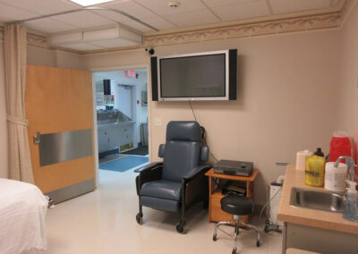 Iris Surgery Center -  Private Recovery - View 2