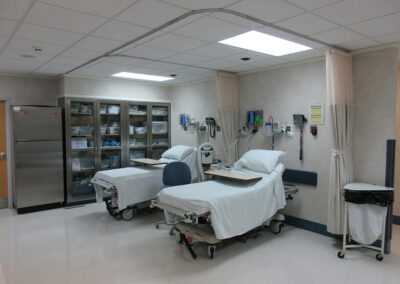 Iris Surgery Center -  Recovery Area - View 1
